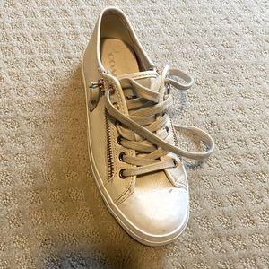 Coach Shoes Size 8